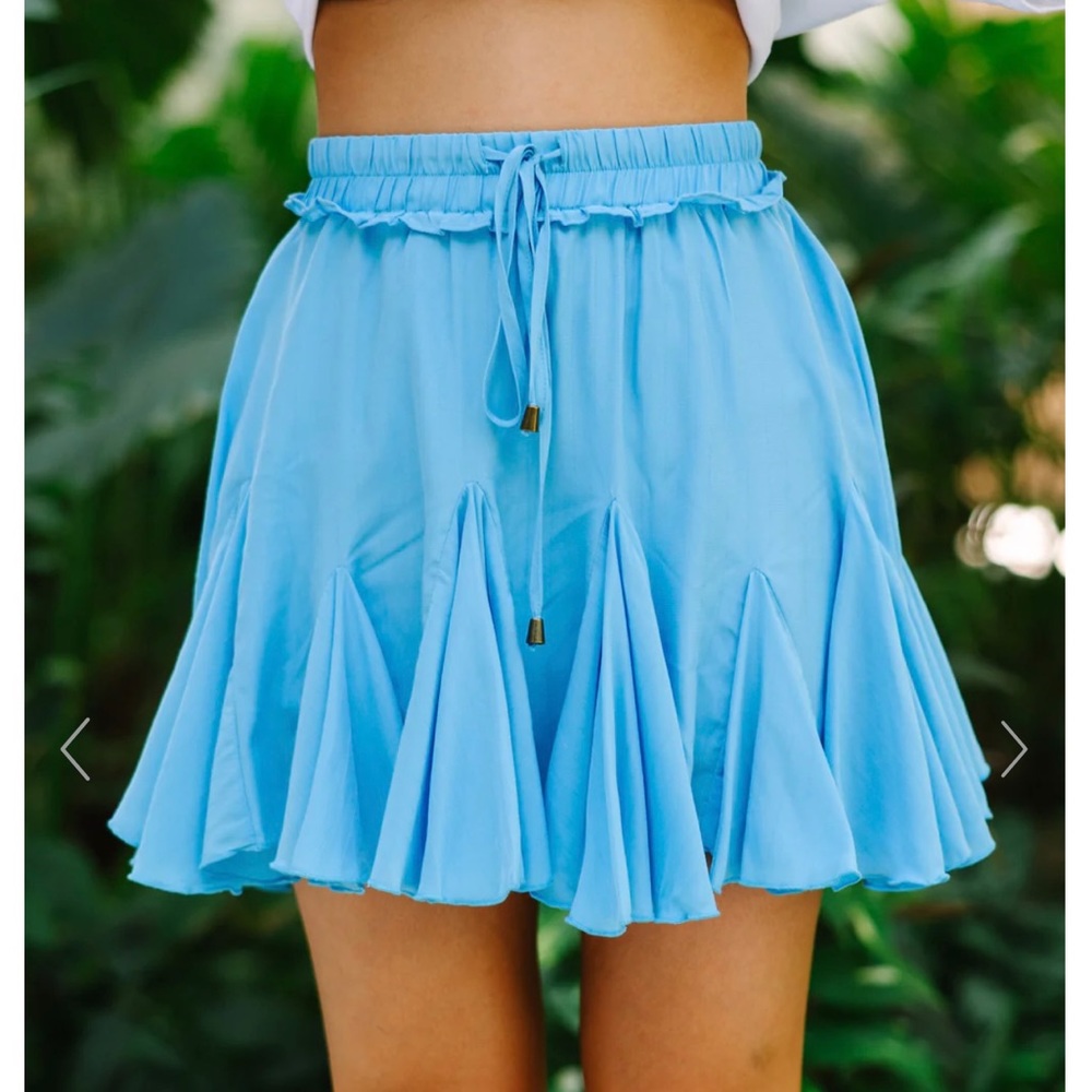 Shop the Mint - Picture 3 of 4
